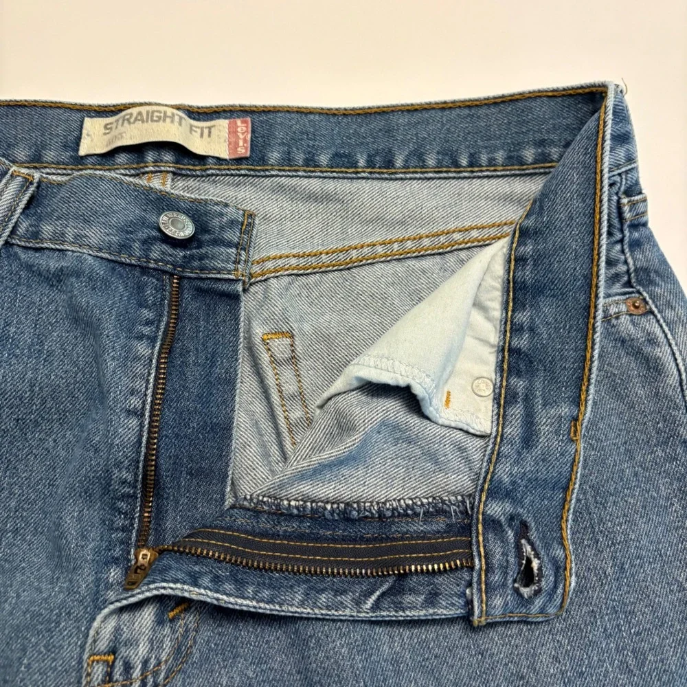 Levis 505 Straight Fit Jeans Mens 36x30 Blue Raw Hem Distressed Denim